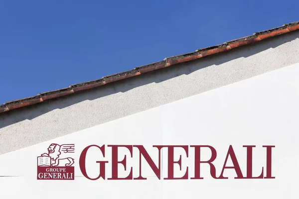 Logo de Generali en una pared — Foto de Stock