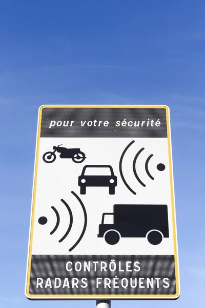 Radar signal and control on a road in France