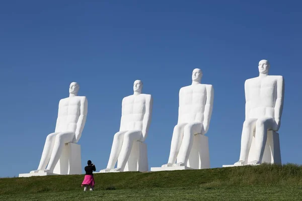 Skulpturen "Sjømenn" i Esbjerg, Danmark – stockfoto