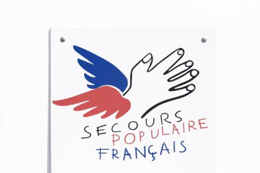 Duvardaki Francais logosunu güvence altına alır