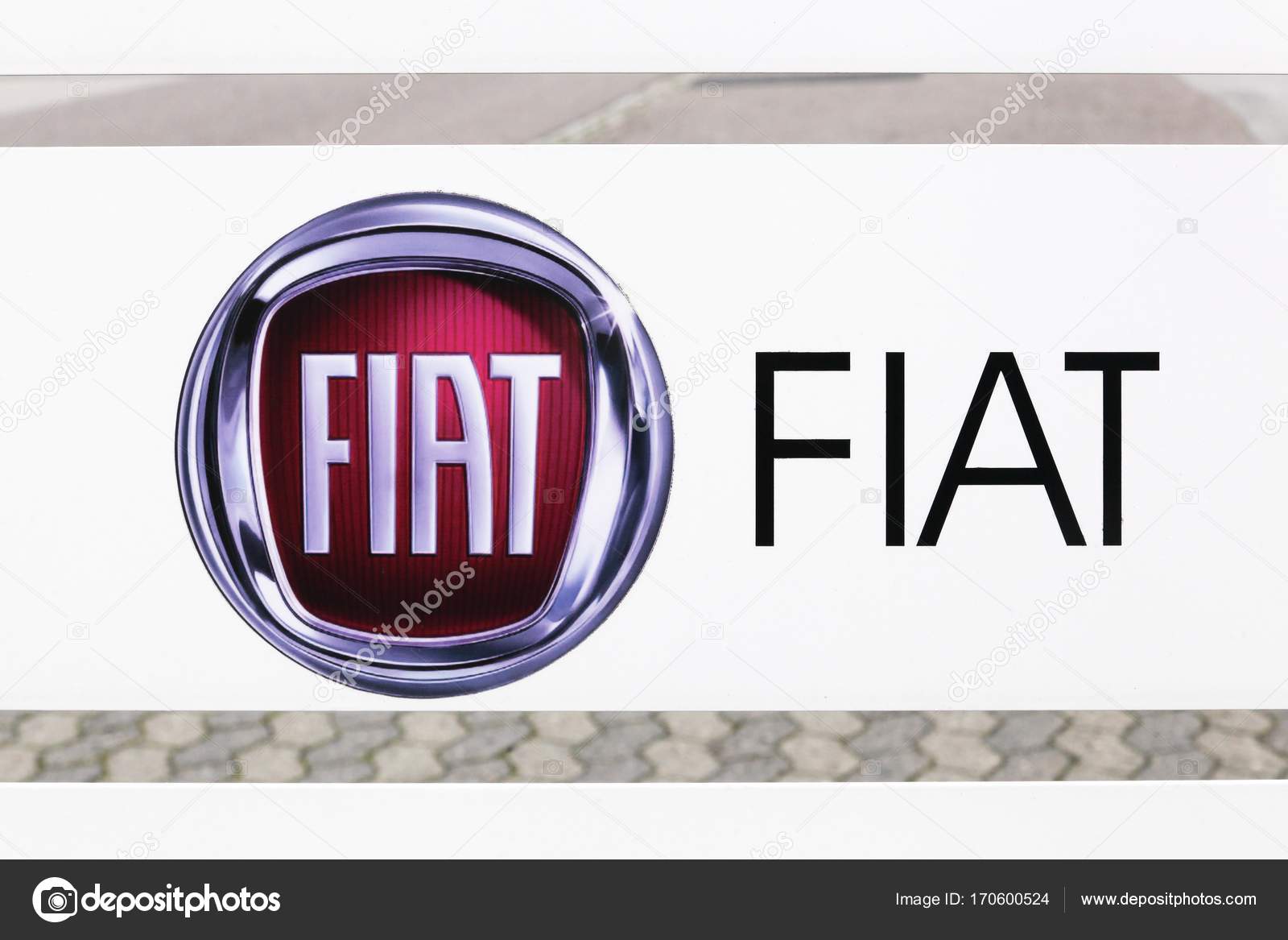 шрифт логотипа фиата