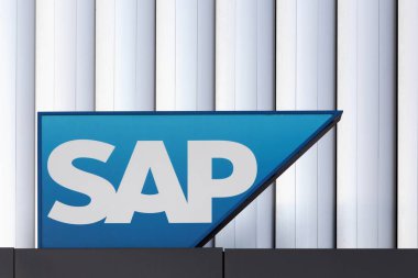 Copenhagen, Danimarka - 10 Eylül 2017: Sap logosu bir duvar. SAP iş işlemleri ve müşteri ilişkileri yönetmek için girişim bilgisayar yazılımı geçici bir Avrupa çokuluslu yazılım kuruluştur
