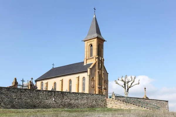 Kościół Saint Laurent Oingt Beaujolais Francja — Zdjęcie stockowe