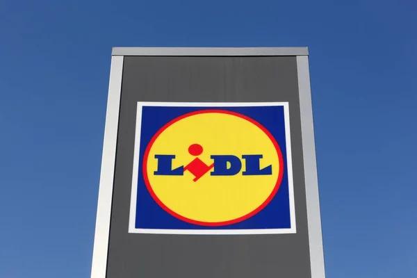 Belleville Γαλλία Μαρτίου 2018 Lidl Λογότυπο Έναν Πίνακα Lidl Είναι — Φωτογραφία Αρχείου