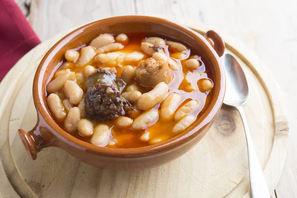 Fabada Asturiana comida típica española —  Fotos de Stock