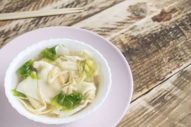 Tipik hamur köftesi çorbası.