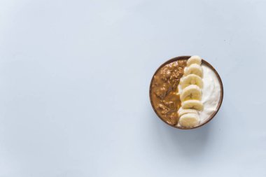 Smoothie bowl yogurt with peanut butter and banana
