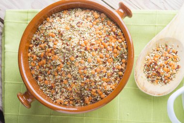 Kinoa çiğ