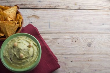 Humus guacamole 