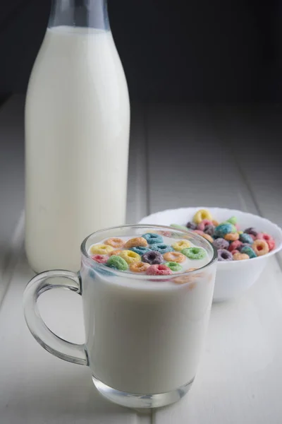 ミルクと穀物 — ストック写真