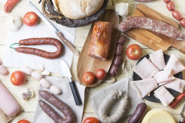 İspanyol yemeği (embutido))
