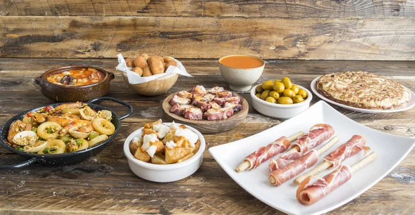 Spanish food plates — Stock Photo, Image