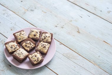 El yapımı çikolatalı kek.