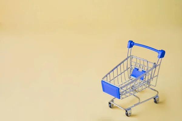 Shopping car per concetto — Foto Stock