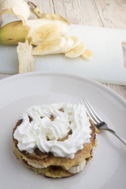 Muzlu krep ve krema.