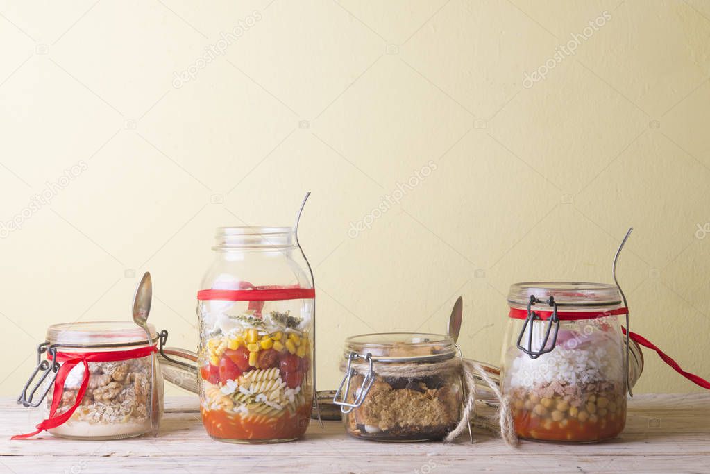 Jar (rice, chickpeas, onino, tomato sauce)