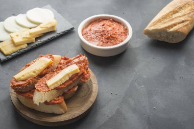 Ekmekli Sobrasada tipik Mallorca İspanya