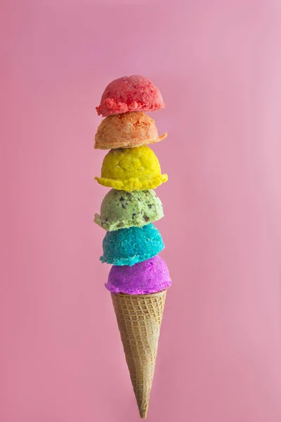 さまざまな果物のアイスクリーム — ストック写真