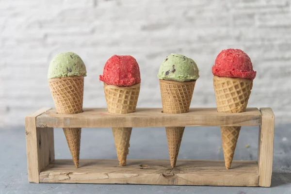 Helado Menta Chocolate Fresa — Foto de Stock