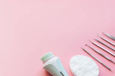 Sivilceleri çıkarmak için araçlar