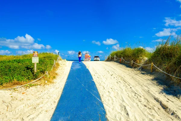 Miami Beach pathway — Stock Photo, Image
