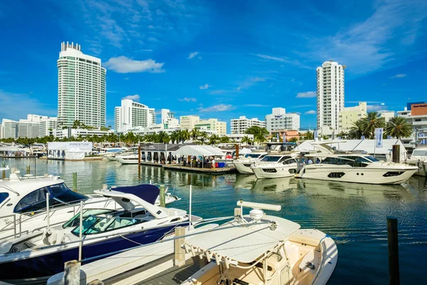 Espectáculo internacional barco miami — Foto de Stock