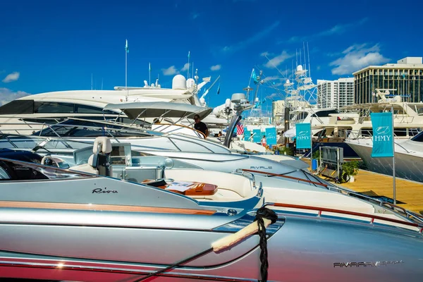 Internationale Bootsmesse miami — Stockfoto