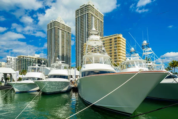 Espectáculo internacional barco miami — Foto de Stock