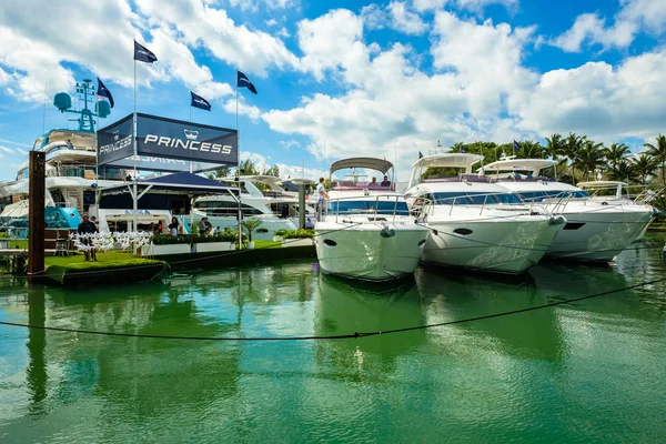 Miami internationella båtmässan — Stockfoto