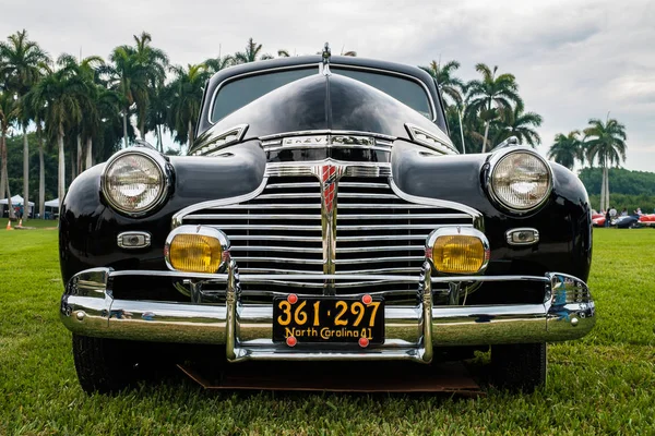 Vintage Chevy Automobile — Stock Photo, Image