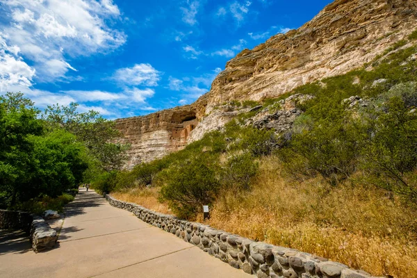 Montezuma Castle konut — Stok fotoğraf