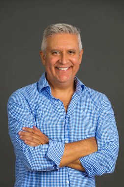 Yakışıklı erkek portresi