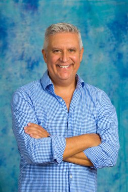 Yakışıklı erkek portresi