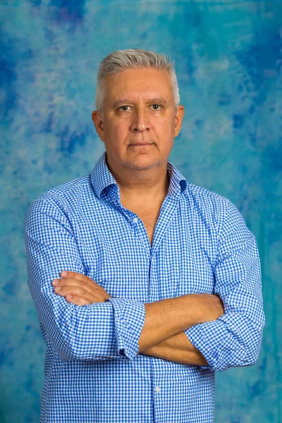 Yakışıklı erkek portresi