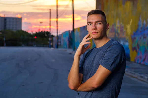 Handsome young man — Stock Photo, Image