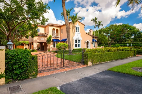 Coral Gables home — Stock Photo, Image