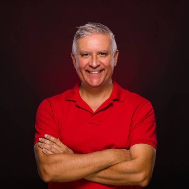 Yakışıklı erkek portresi