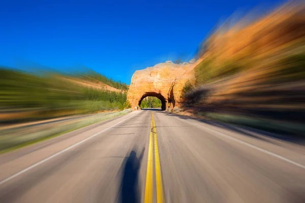Scenic byway tunelu — Zdjęcie stockowe