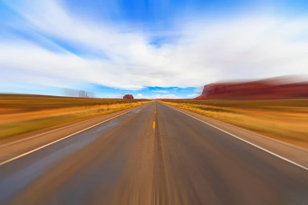Landsbygdens Två Motorväg Arizonaöknen Med Rörelse Oskärpa — Stockfoto