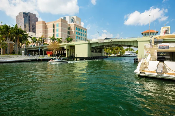 Las Olas Riverwalk — Stock Photo, Image