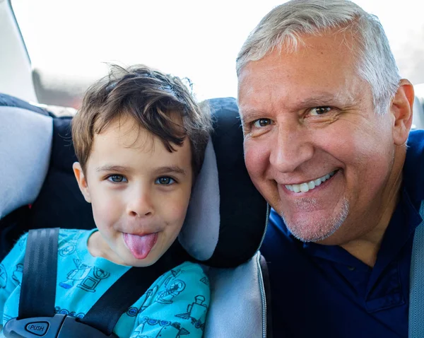 Nonno e nipote — Foto Stock