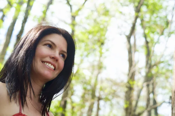 Hermosa Mujer Disfrutando Del Aire Libre Los Everglades Florida —  Fotos de Stock