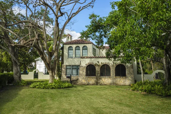 Coral Gables Φλόριντα Usa Μαρτίου 2020 Κλασική Μεσογειακή Αρχιτεκτονική Σπίτι — Φωτογραφία Αρχείου