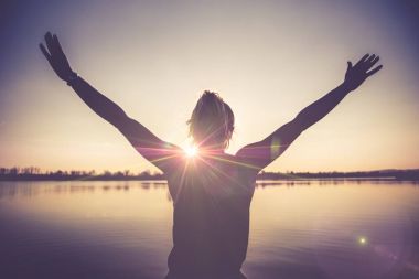 Yaşam mutluluk ve sevinç