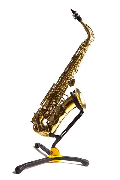 Saxofón en un soporte — Foto de Stock