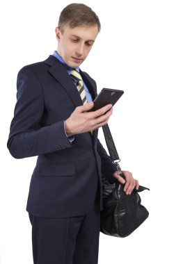 bir iletiyi okumayı işadamı