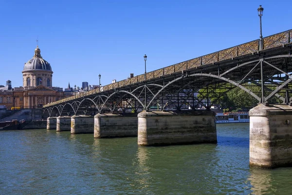 Köprü için aşık