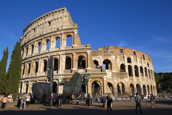 El Coliseo y Roma — Foto de Stock