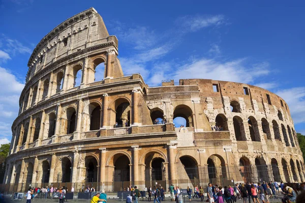 El Coliseo y Roma — Foto de Stock