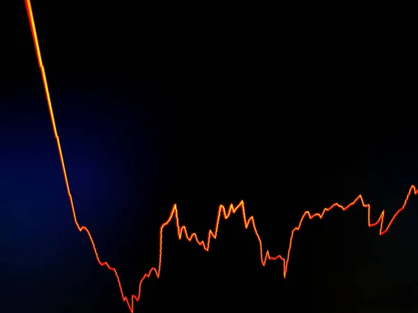 The fall in oil prices to $ 33 per barrel due to coronavirus. Market reaction to a pandemic virus.